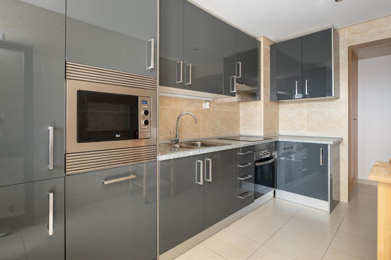 - Spacious With Swimming Pool & View Appartement Vilamoura